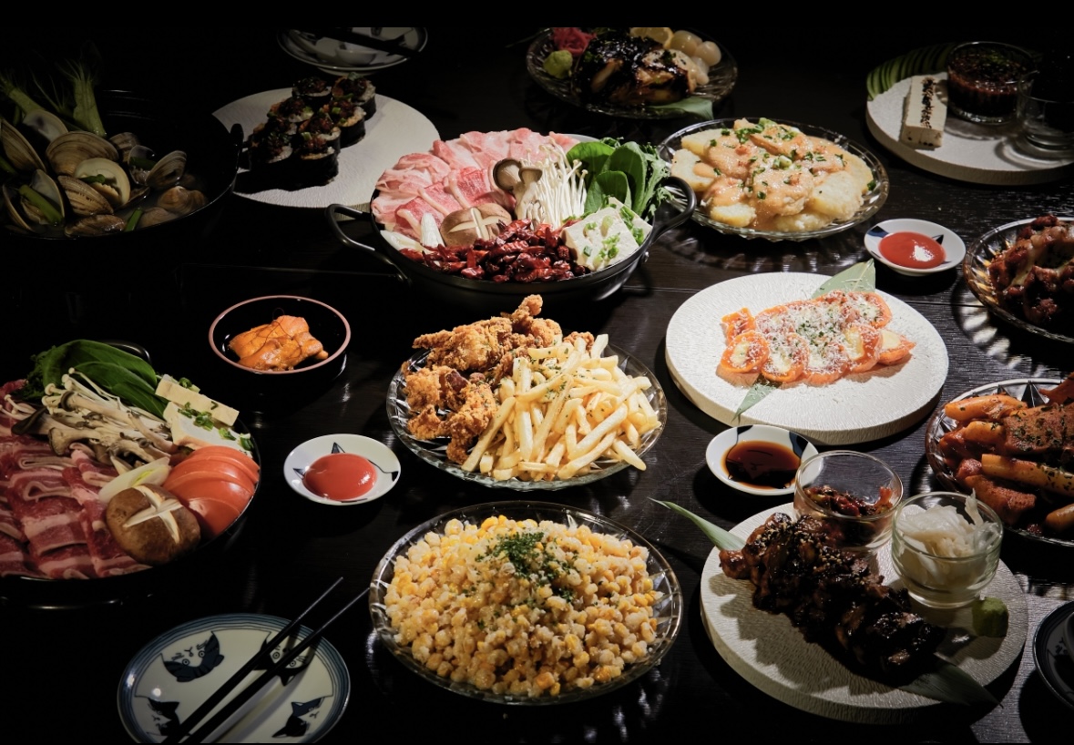 Ochuka 梅峰/楊梅附近餐酒館內部