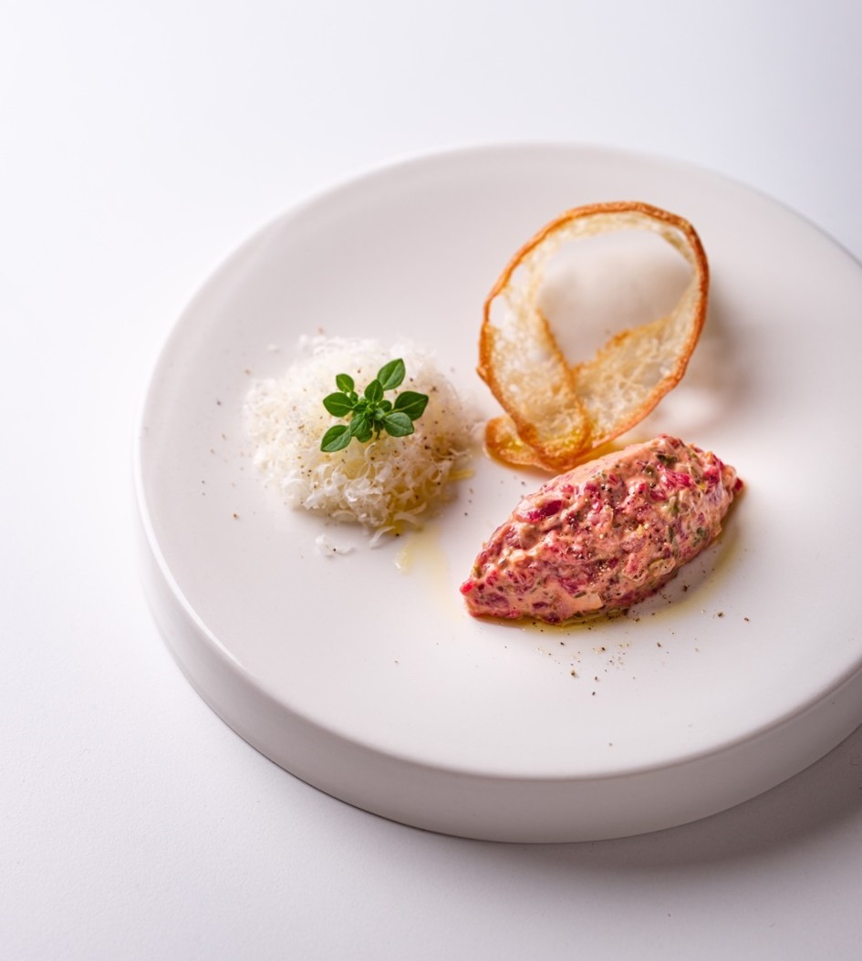 Nuoto one-chef osteria plating course learned in Italy and France