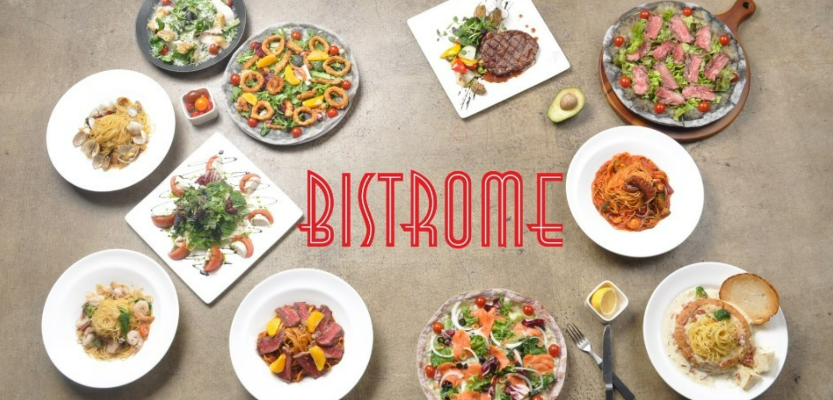 Bistrome Seoul Stationのパスタとステーキが並ぶ暖かなダイニングルーム