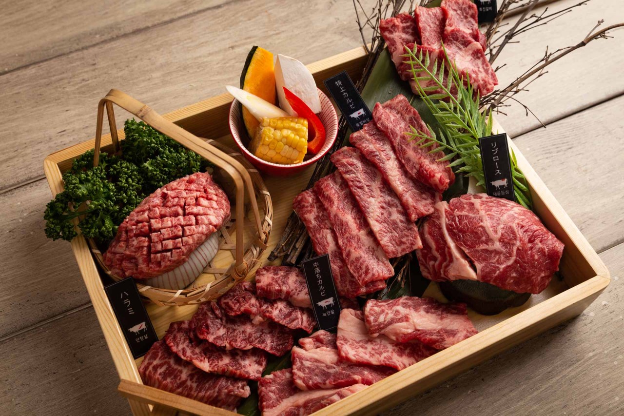 元石焼肉のグリルともつ鍋