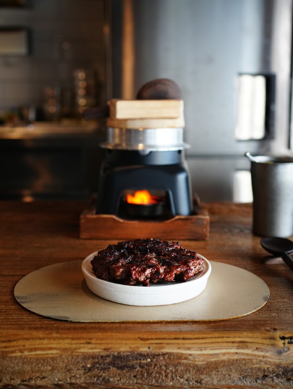 Sonnaehyangmi Korean pot rice and Mokpo-style tteokgalbi