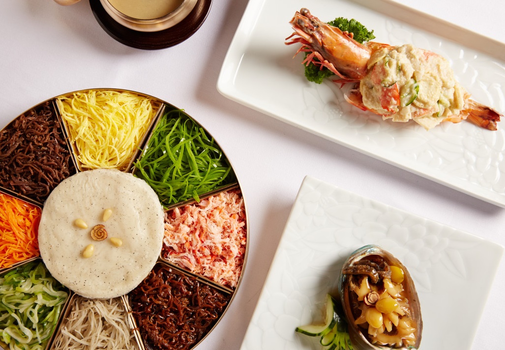 Bongraeheon hanok dining room with royal cuisine course - Image 6