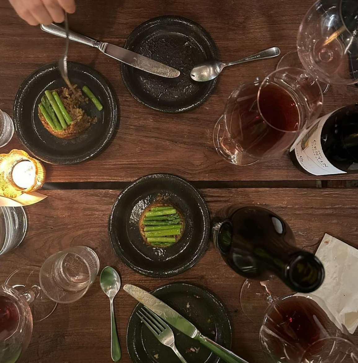 Mana酒吧氣氛燈光與時令餐點