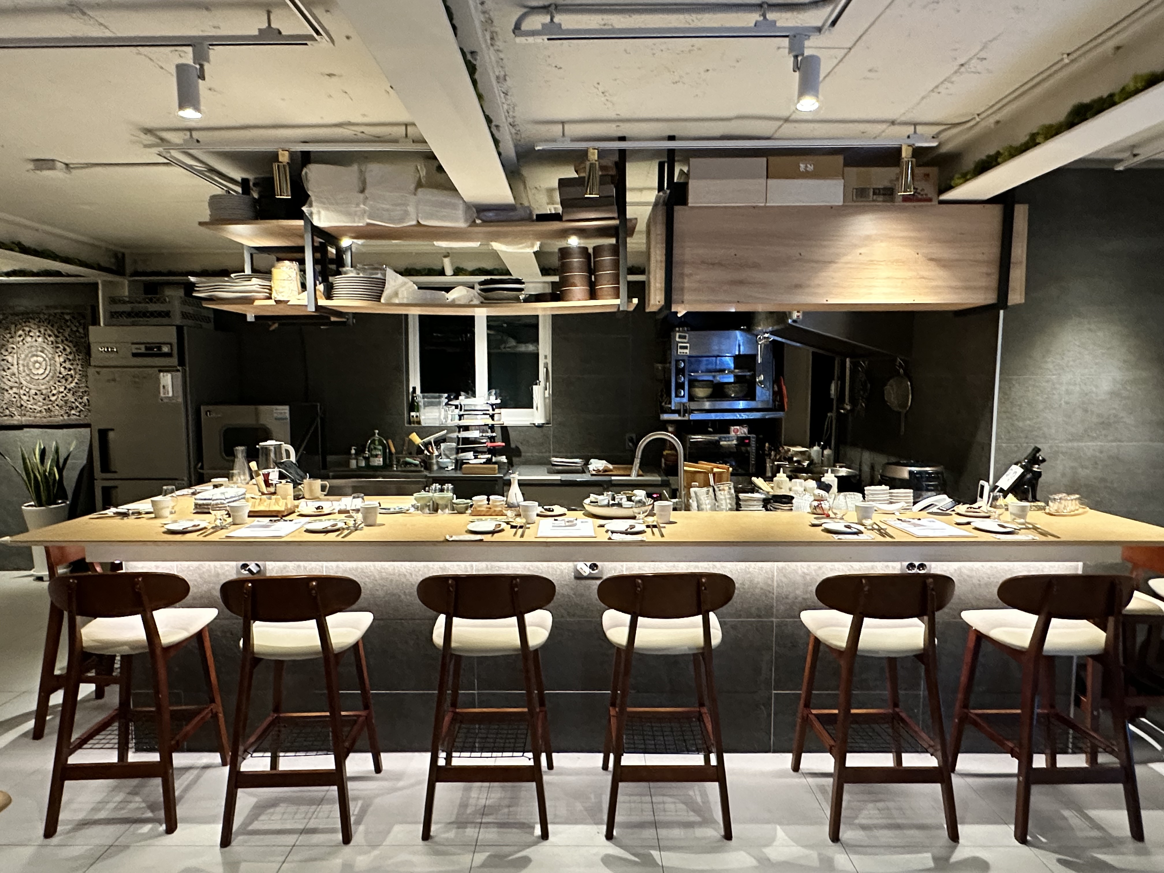 All Eum sashimi omakase with Korean sool pairing in Seongsu