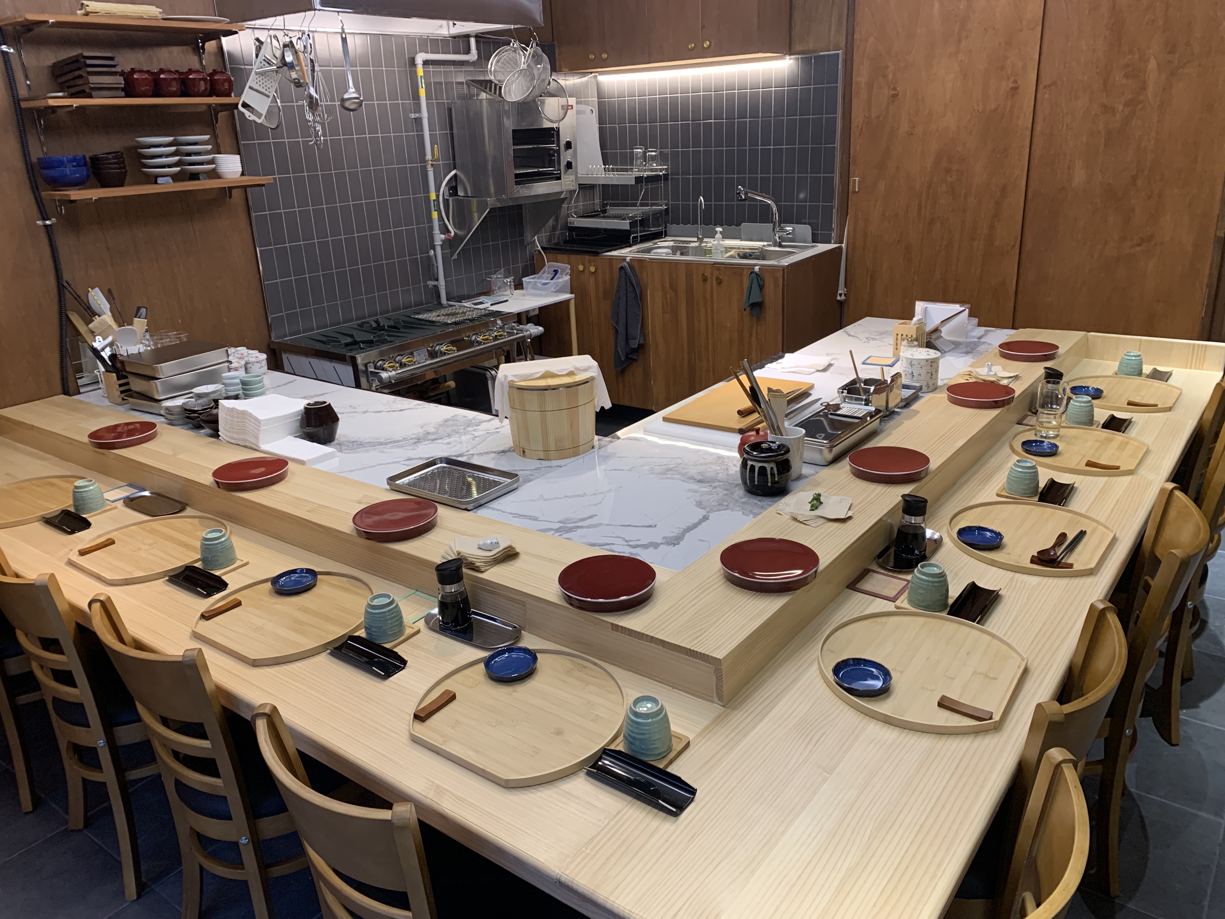 Sushi Daketa寿司柜台，握寿司与温热米饭蒸汽