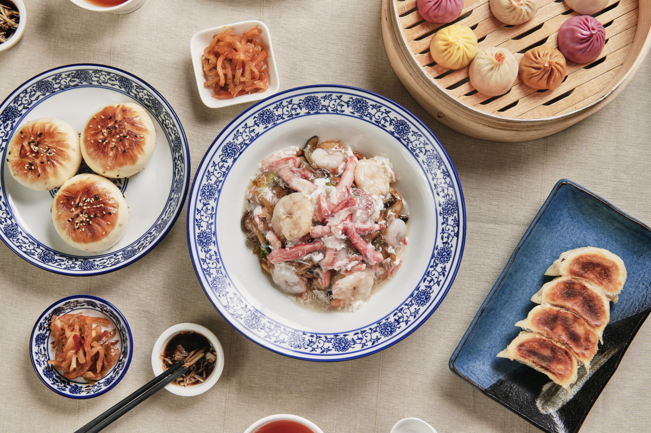 Crystal Jade Seomyeon xiao long bao and dim sum baskets