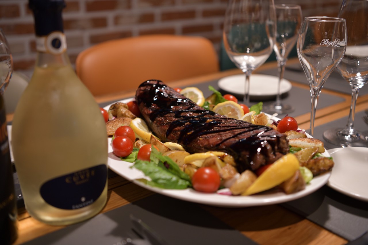 Elegant and spacious Italian dining at Il Terrazzo Yeongdeungpo