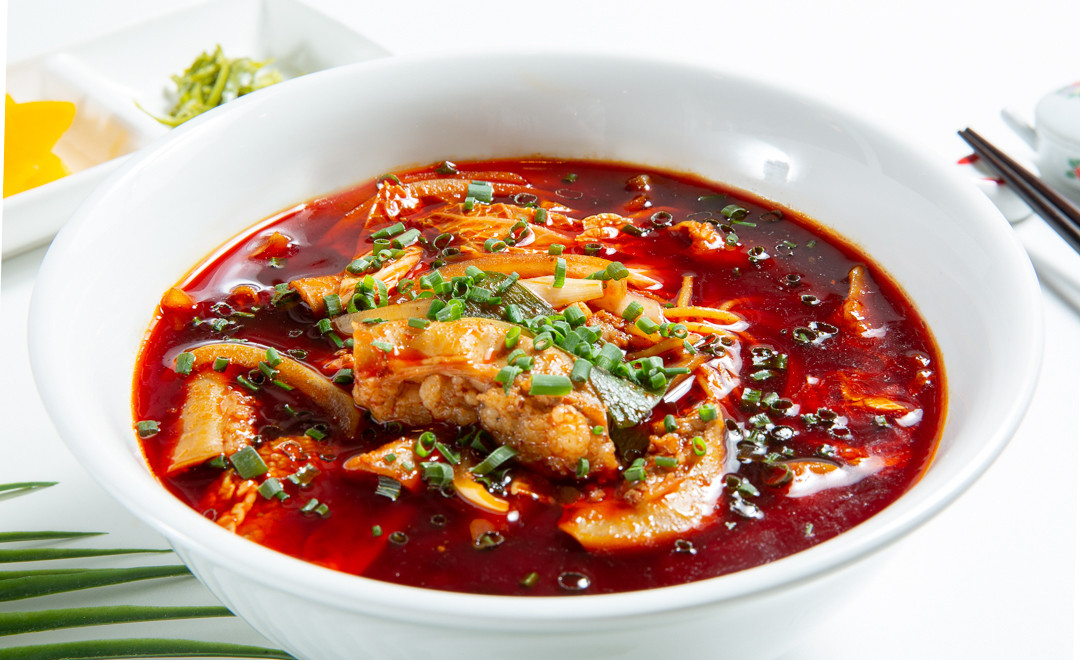 Mixun Seocho open kitchen with noodles and wok steam