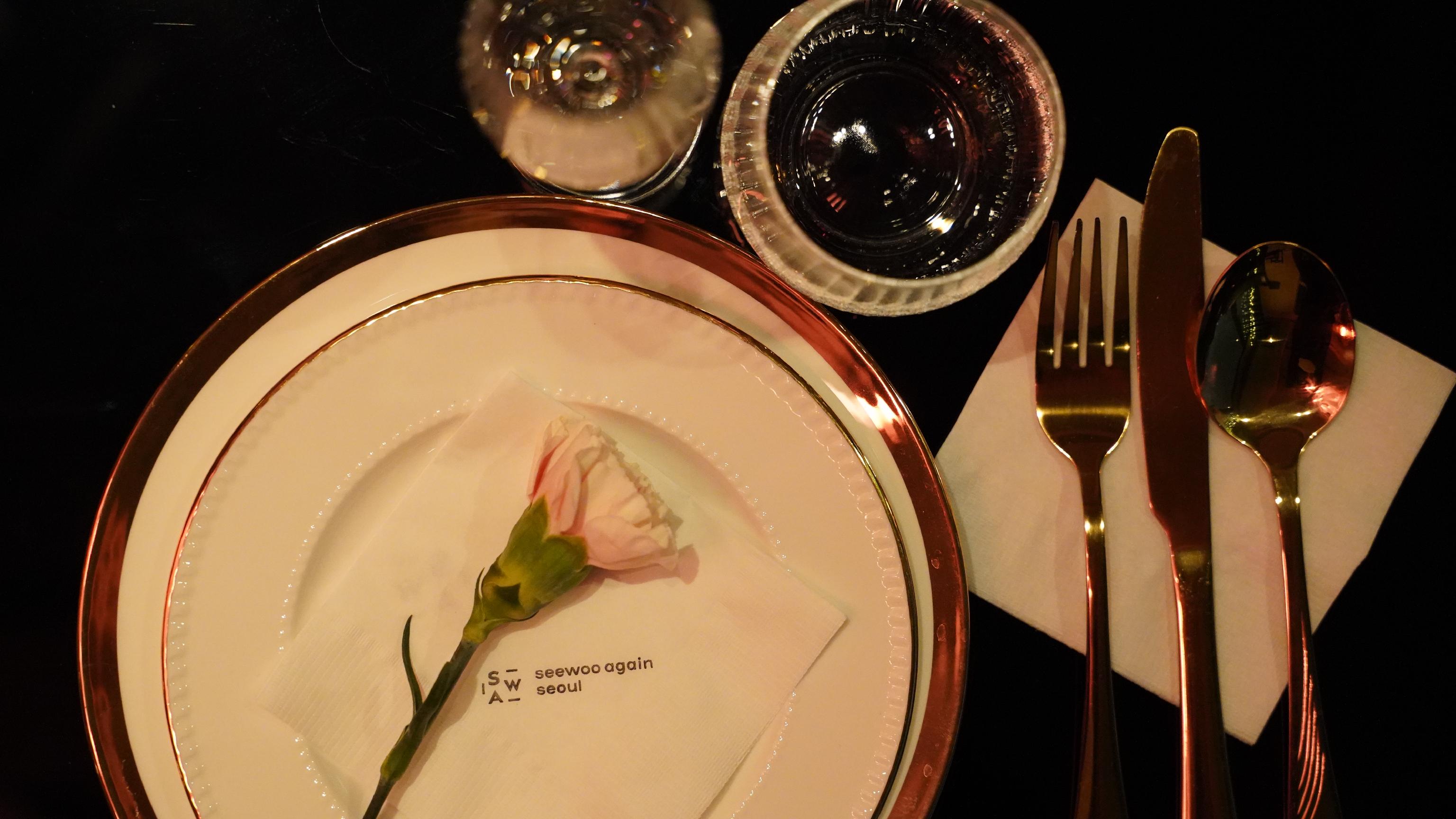 SEEWOOAGAIN屋顶黄昏眺望南山塔