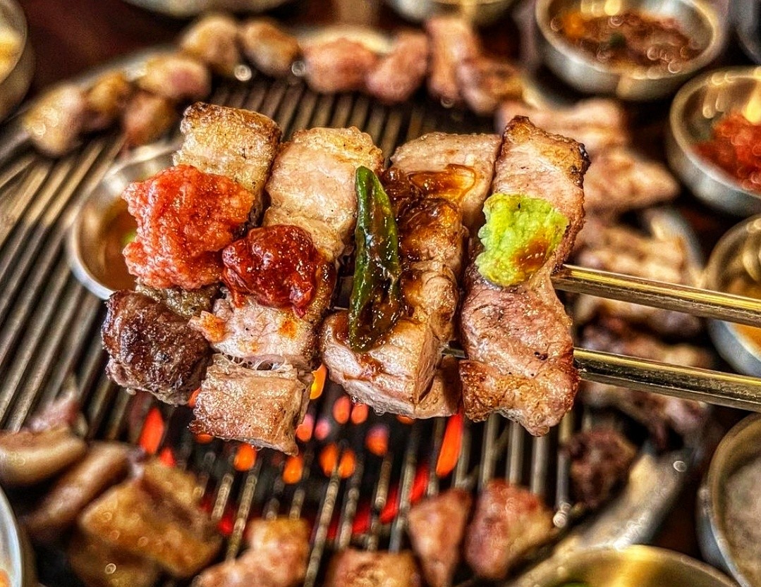 탐라팩토리 마곡炭火グリルと済州豚カット