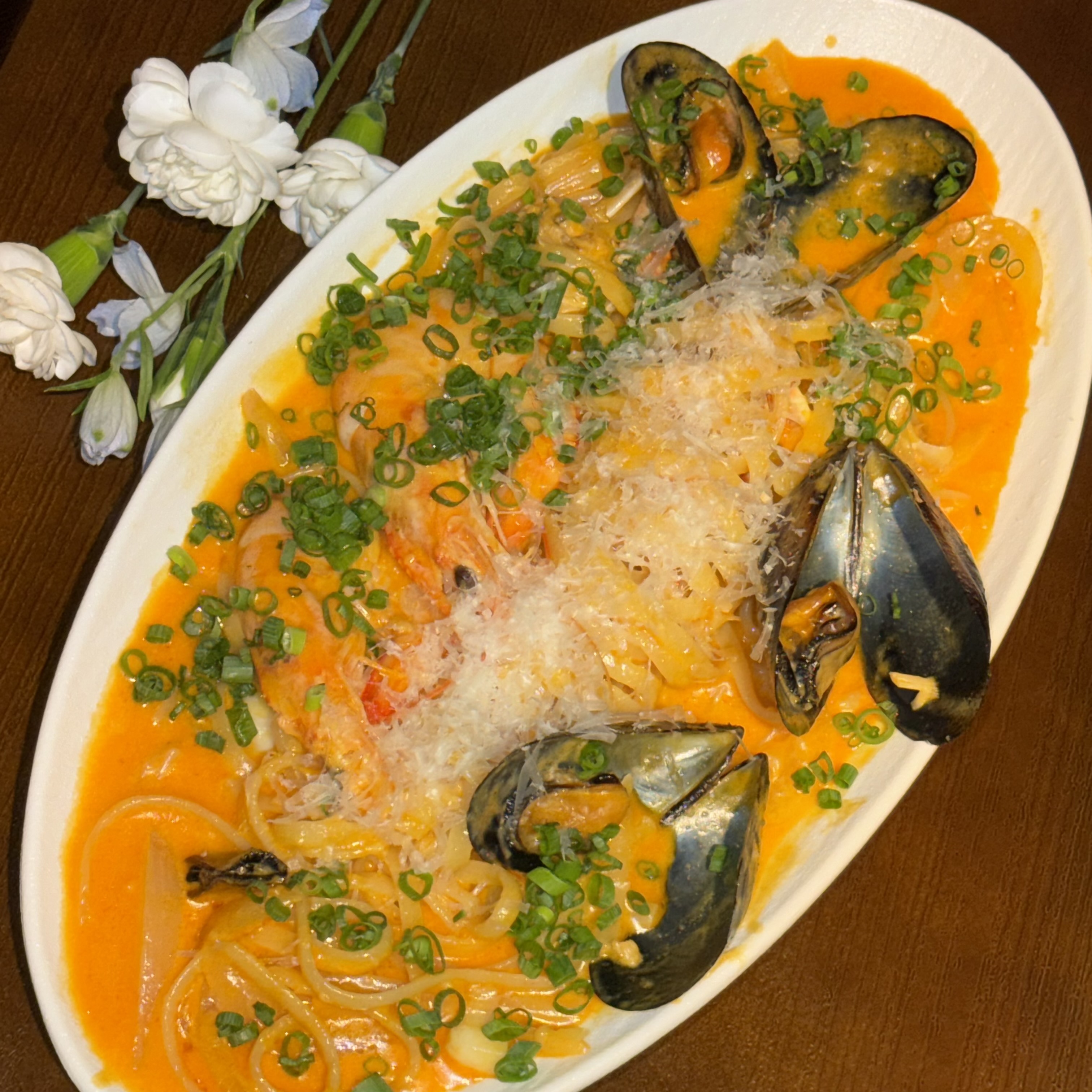 Seonsim Sangam casual Japanese dining pub interior