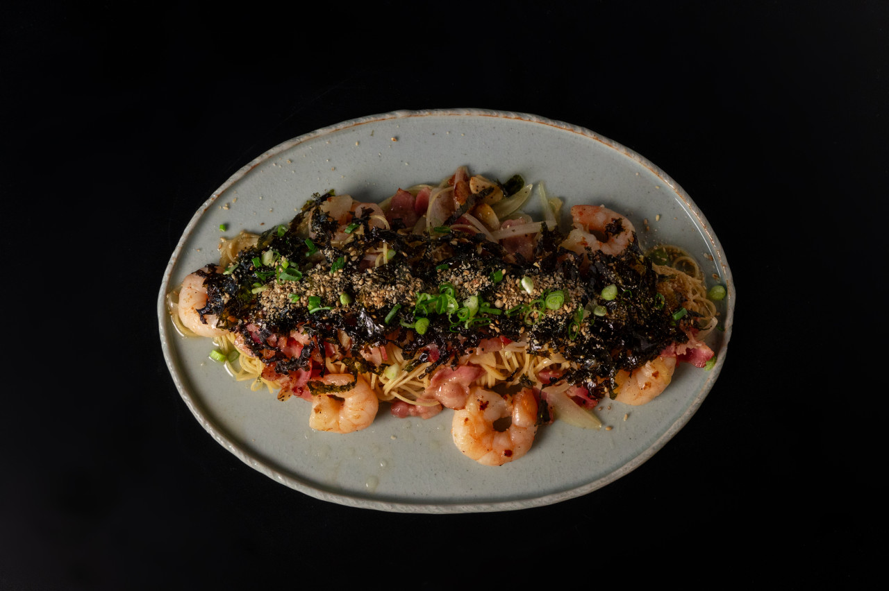 UUUJ Yongsan tranquil dining bar with traditional drinks