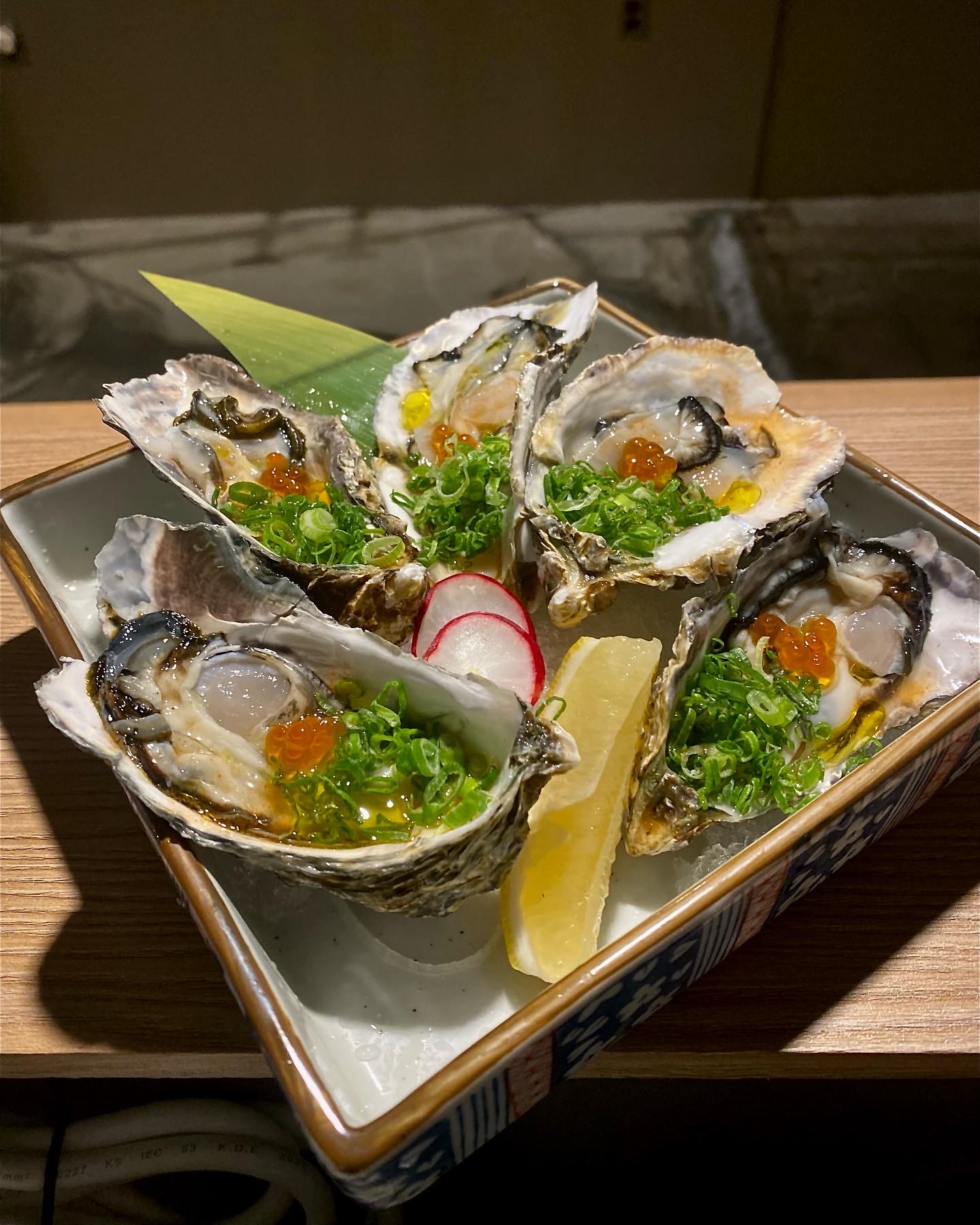 达摩志路Kyuno温馨亲密的居酒屋吧台位