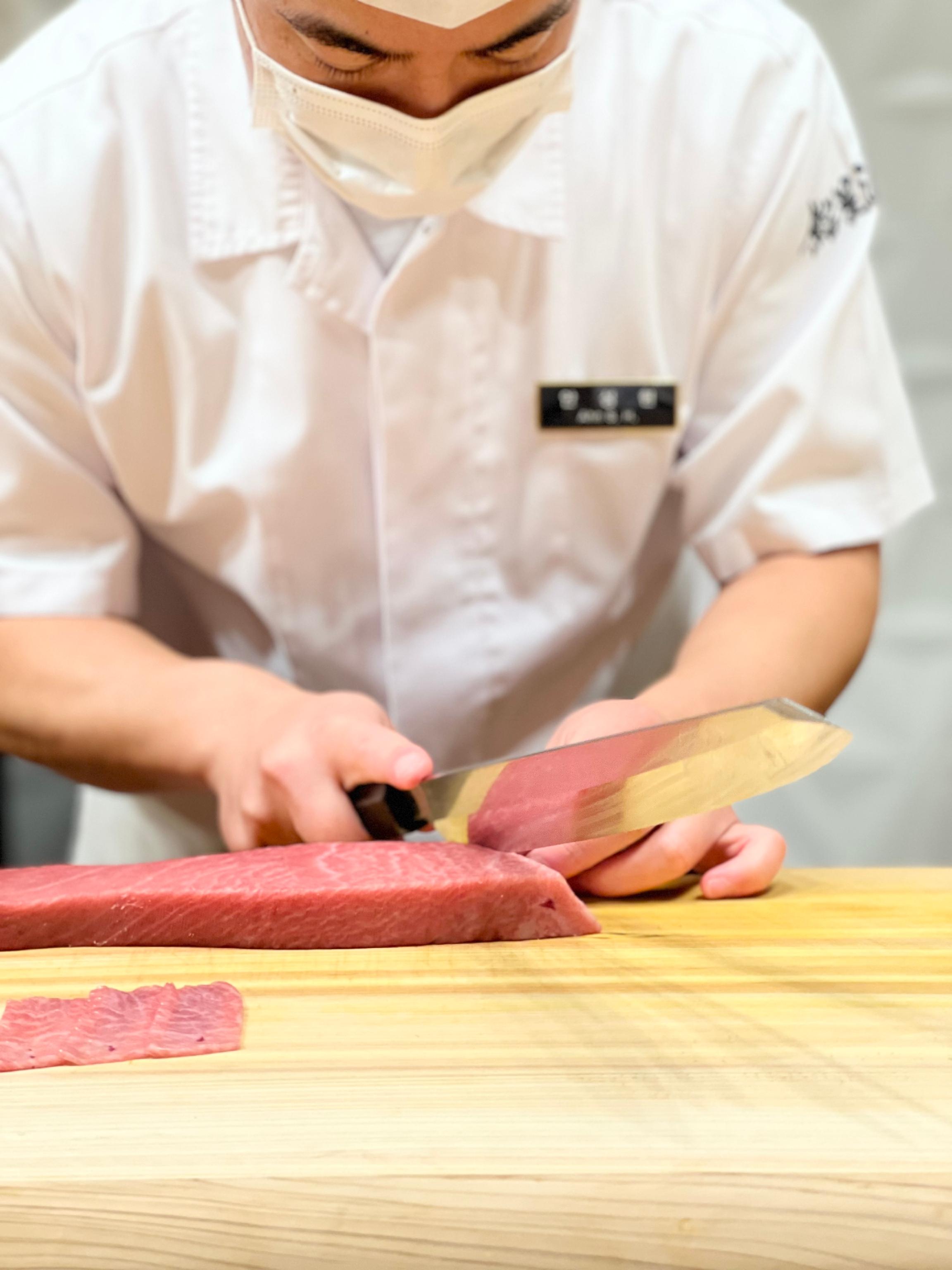 済州市の魚が並ぶ寿司ほしかいのおまかせカウンター