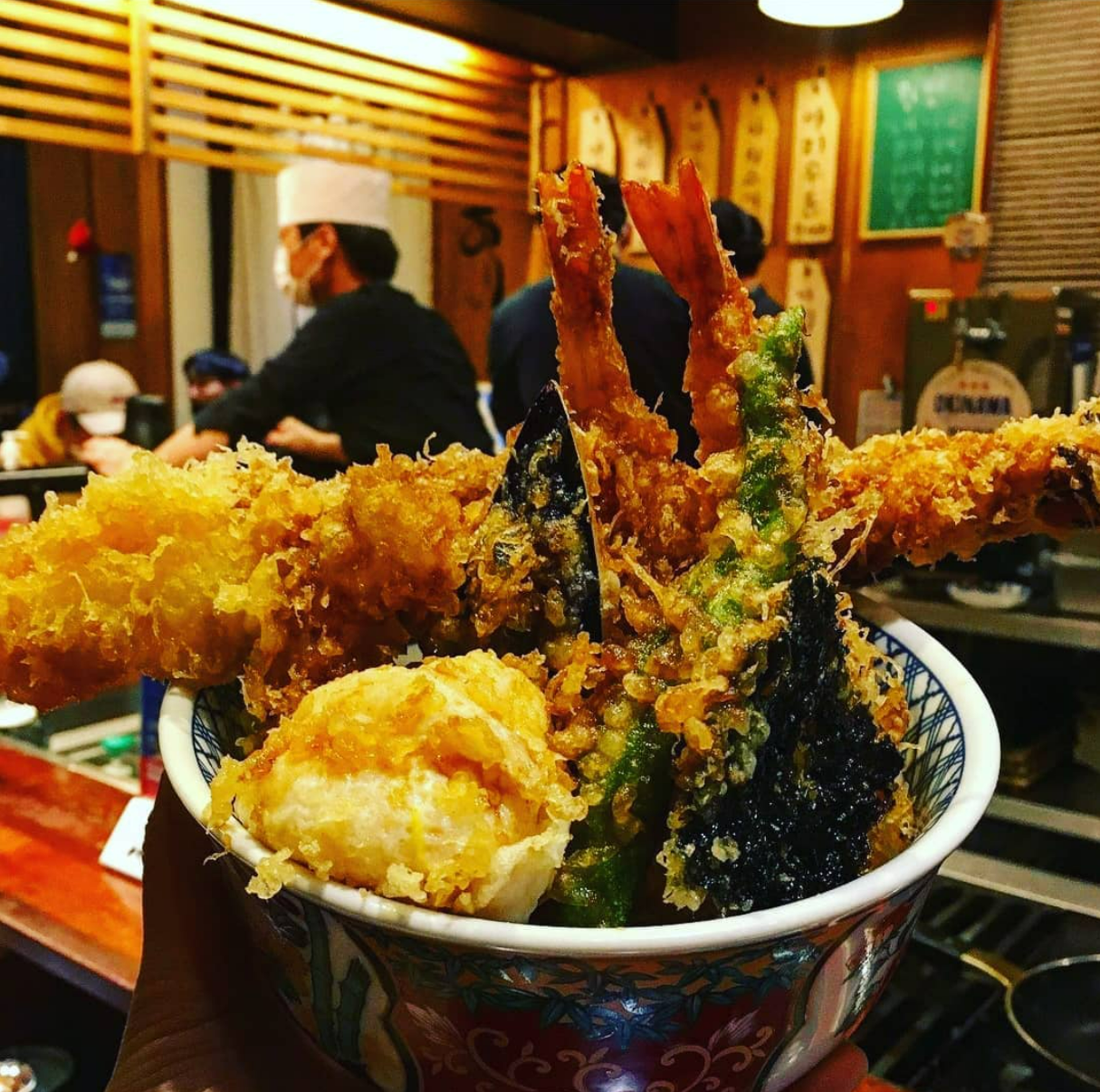 Ari tendon bowl topped with tempura