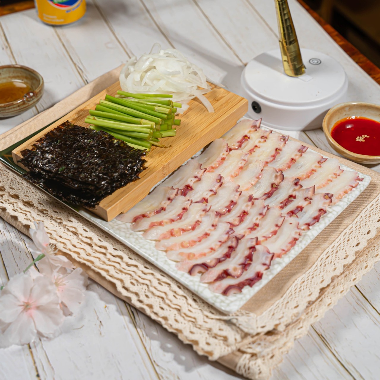 茶墨堂居酒屋風融合料理與獵戶座啤酒