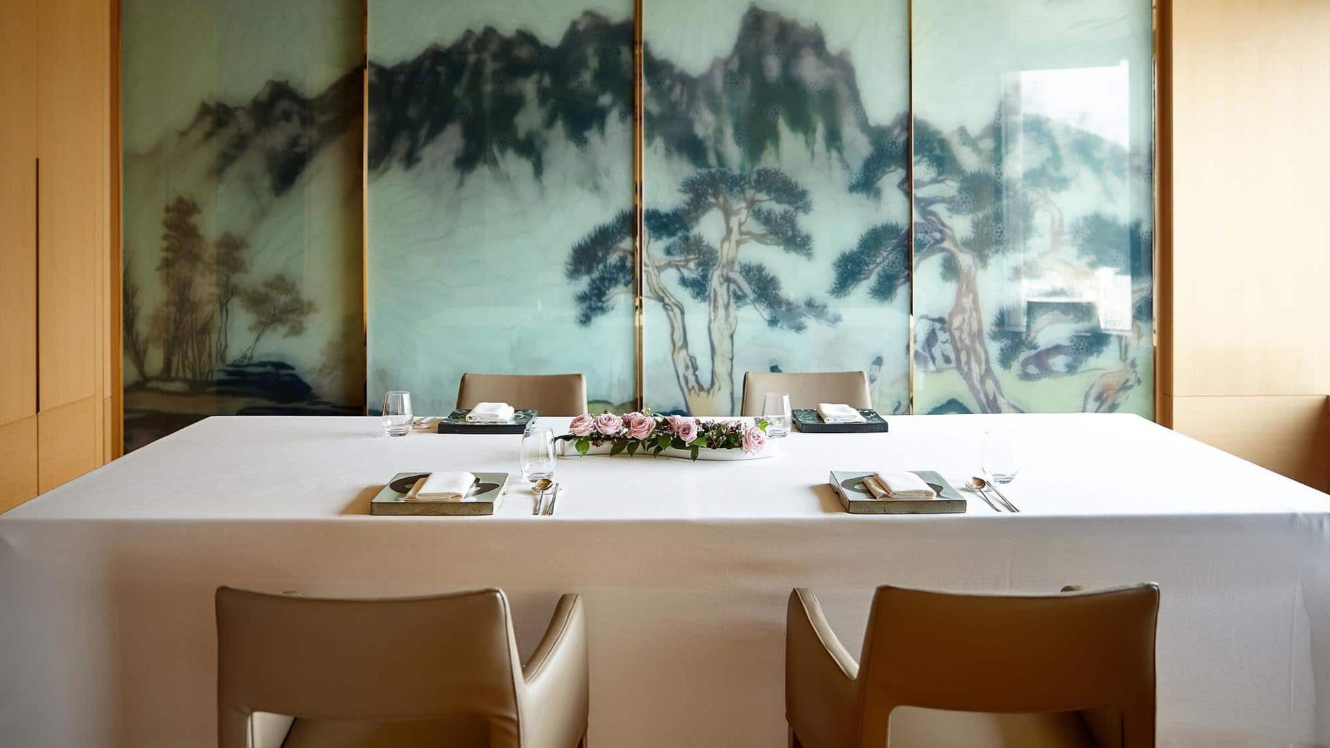 樂天酒店無窮花餐廳現代韓式料理與城市景觀