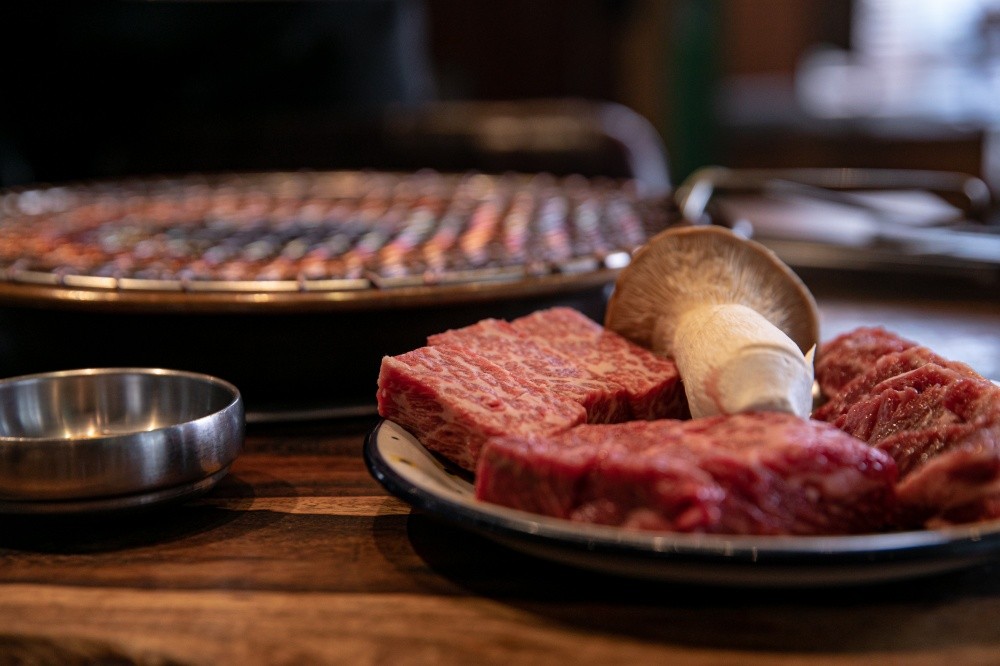 Doma Jungnim-dong beef set and signature soybean paste stew