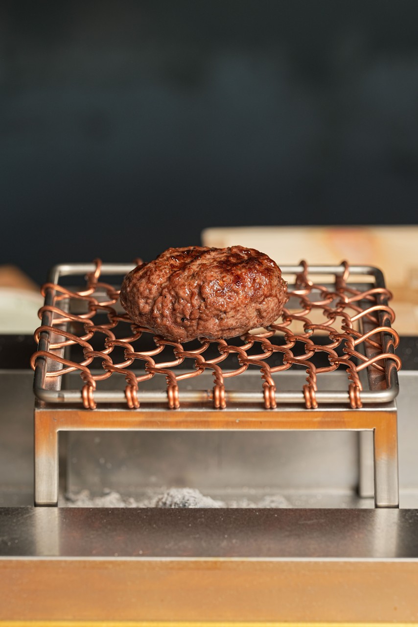 益善洞炭烤漢堡排與光澤米飯