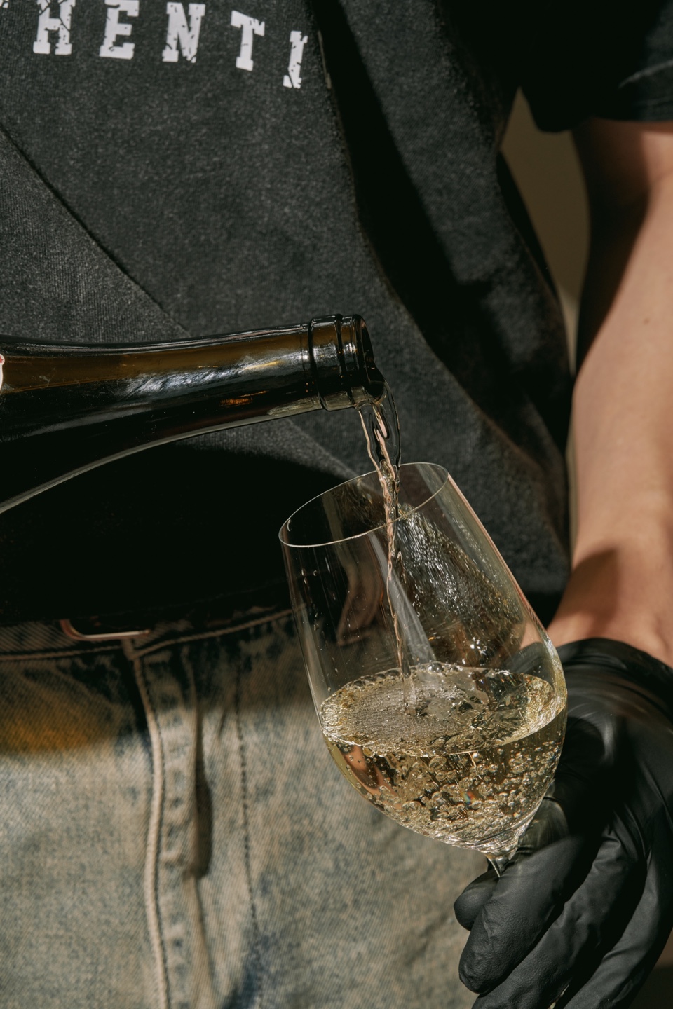 Pages music bar with cocktails and playlist sharing