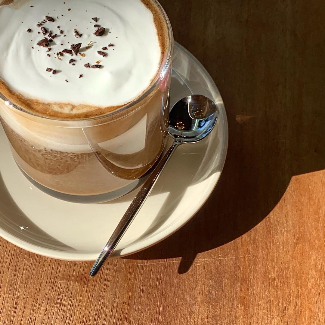 Silhouette Coffee丁香树与标志性饮品，位于上水