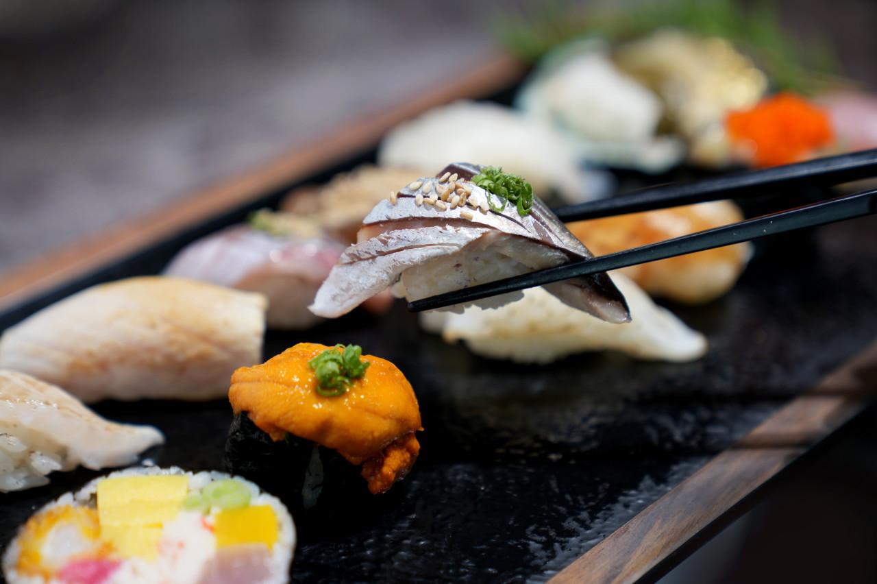 오마카세 오사이초밥 弘大店のカウンター席おまかせ