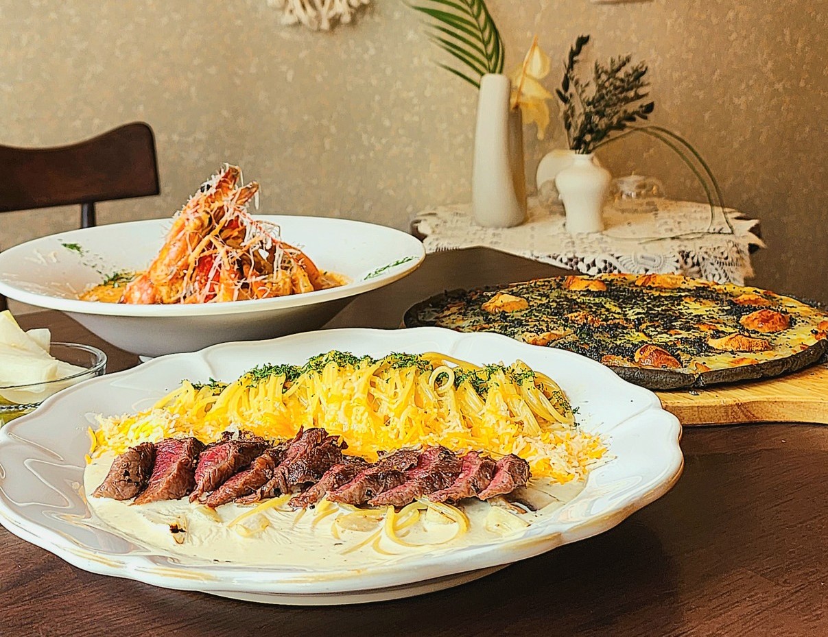 Yangsikguok Yeonnam-dong old house bistro interior