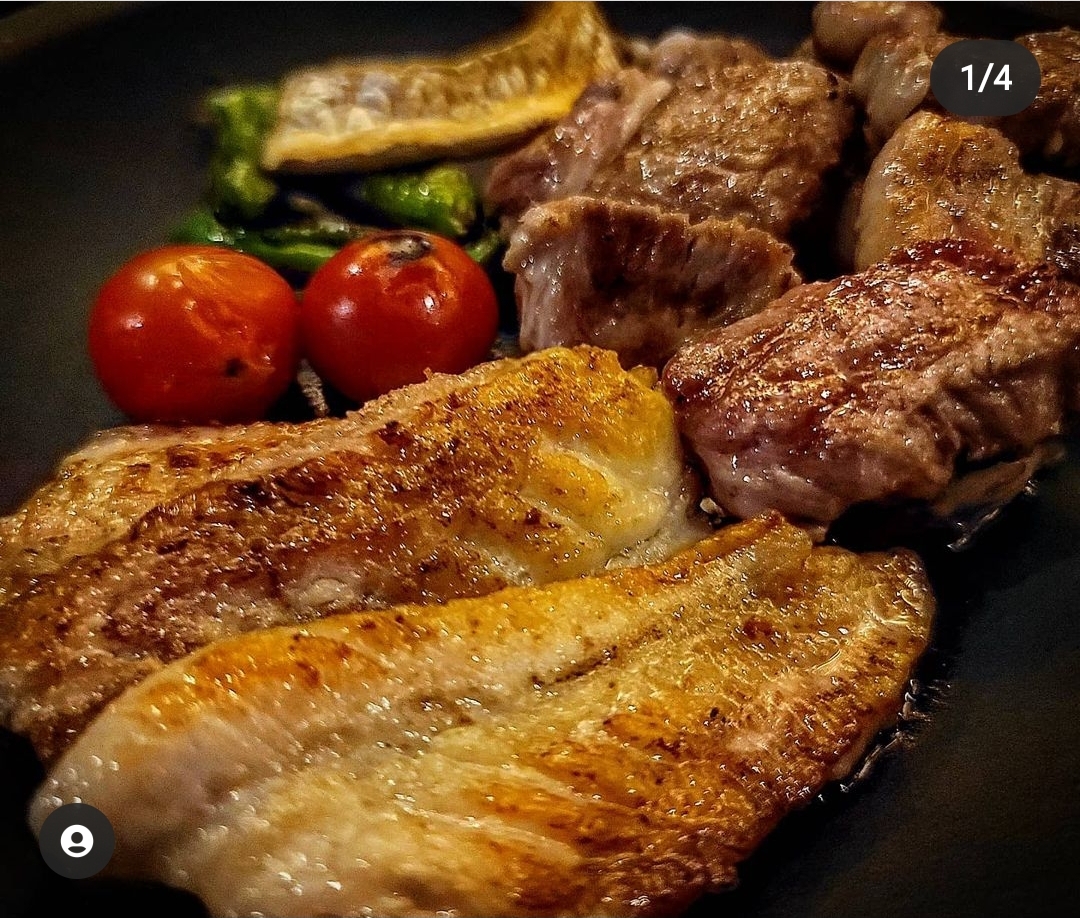 Ribhouse Bon neatly plated grilled cuts with pairing sauces