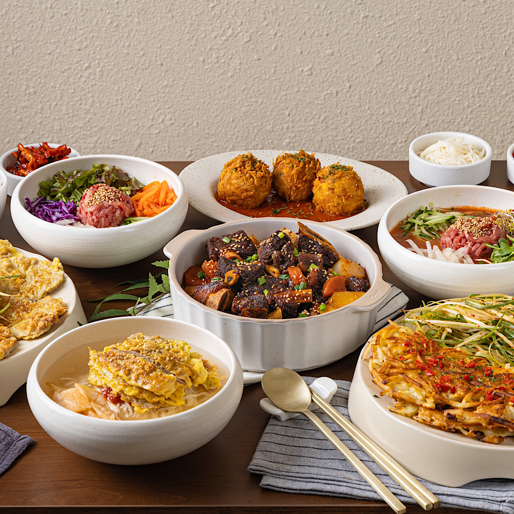 House of Tasteの韓屋ダイニングルームと韓国料理