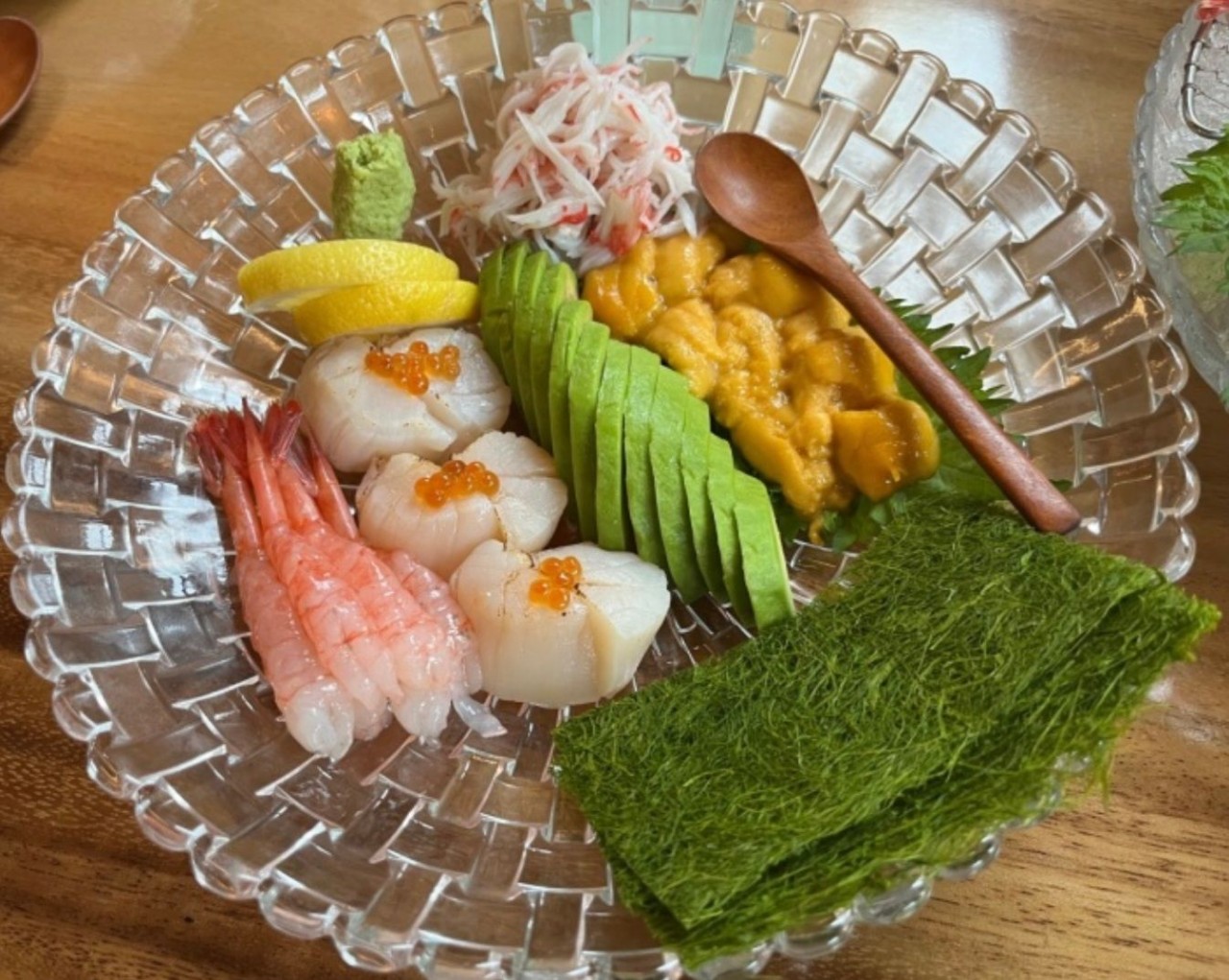 俊武蚊莱居酒屋串烧和刺身
