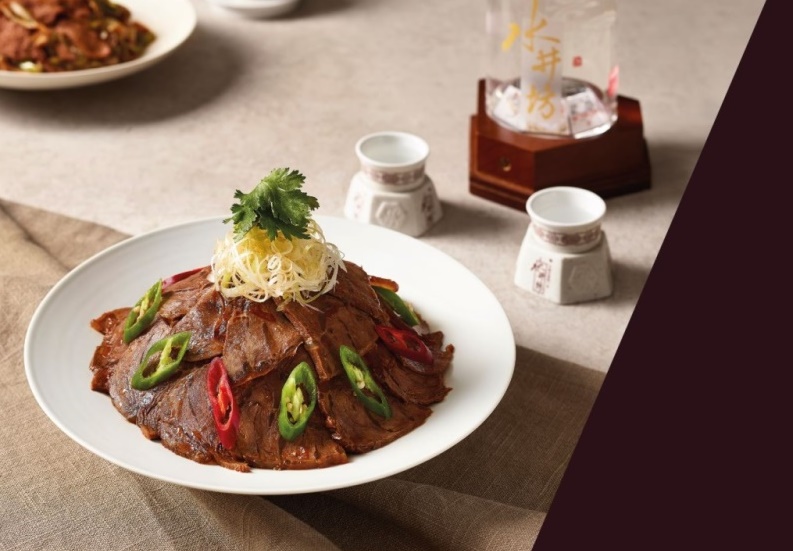 蚕室优雅餐厅中的手工点心