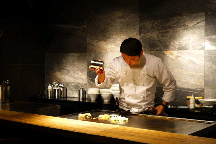 Bottayasan teppanyaki counter in Bangbae