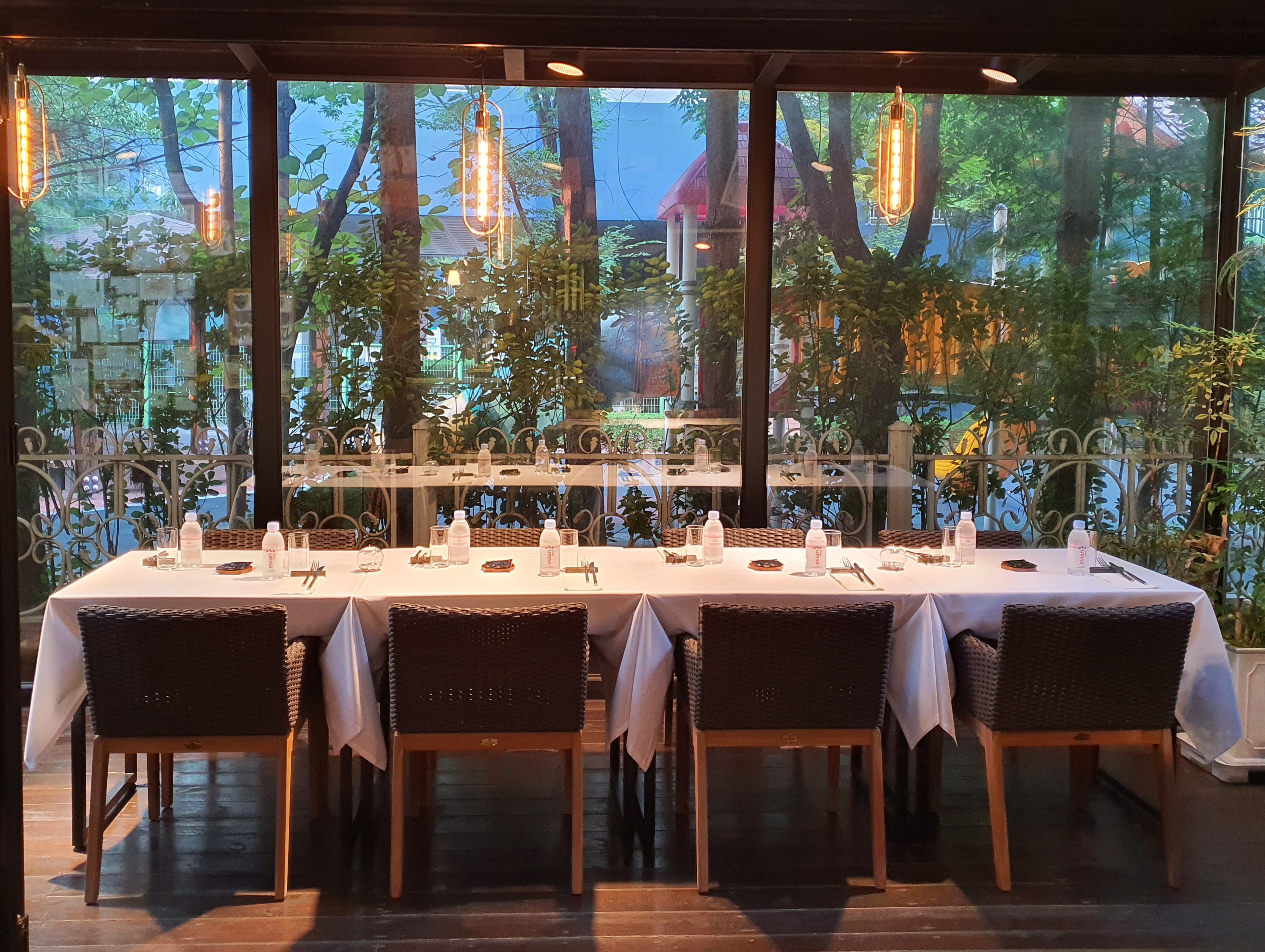 Restaurant BIS休闲法餐，烛光晚宴