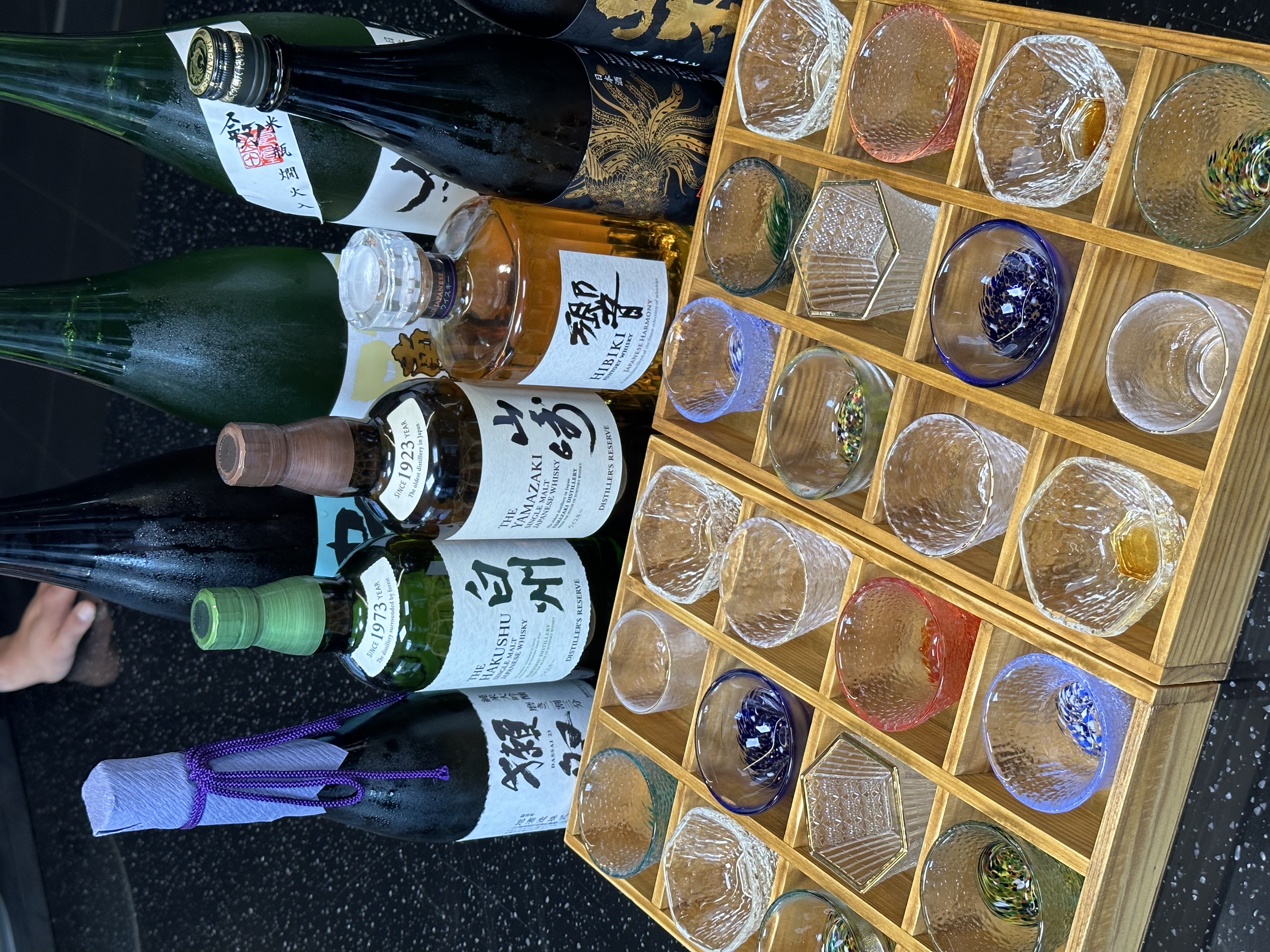 Hi u omakase with sake pairing in a serene setting