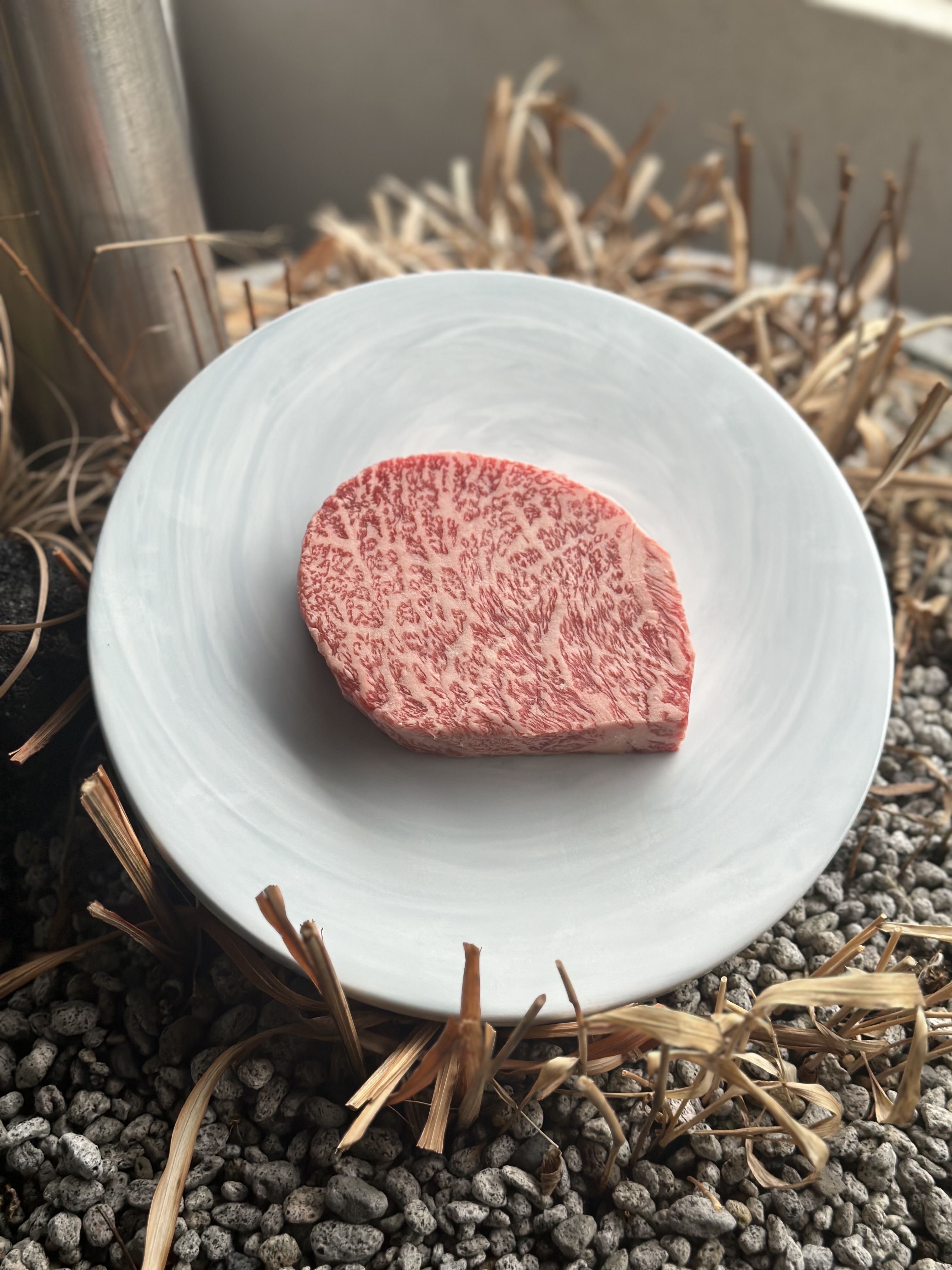 W.GANA和牛握壽司搭配當季海鮮和韓牛