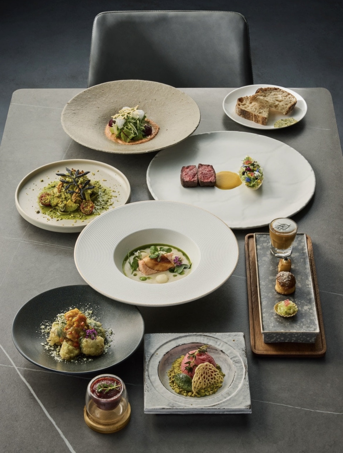 Uptome澳式料理与温馨延南餐厅