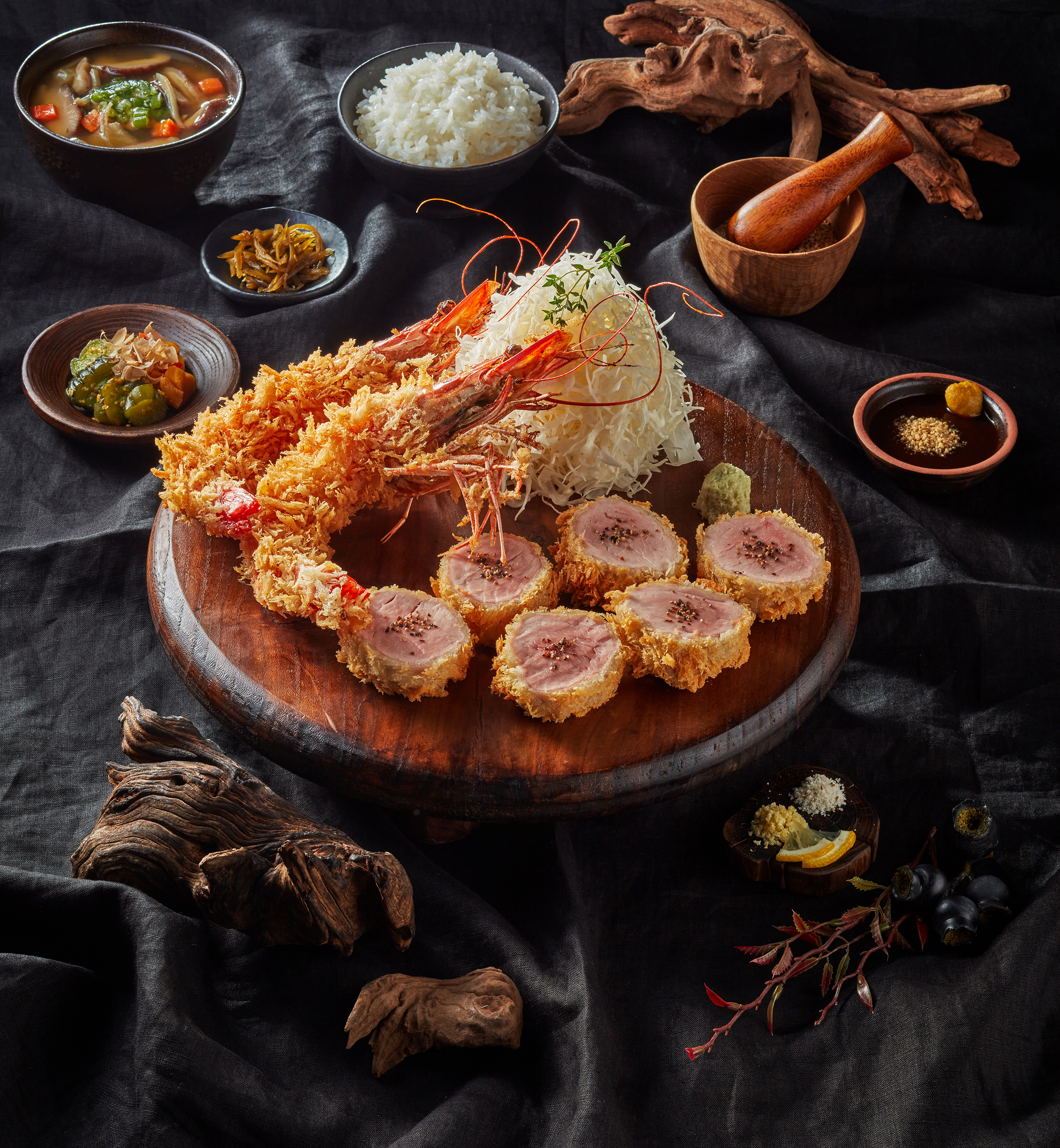 JUNGDON城隅粉嫩色豬排套餐