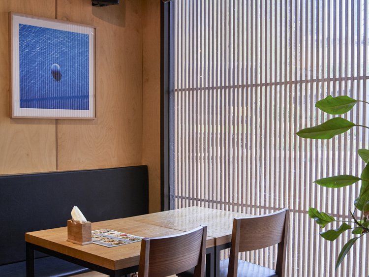 Udon Caden steaming udon with clear dashi - Image 5