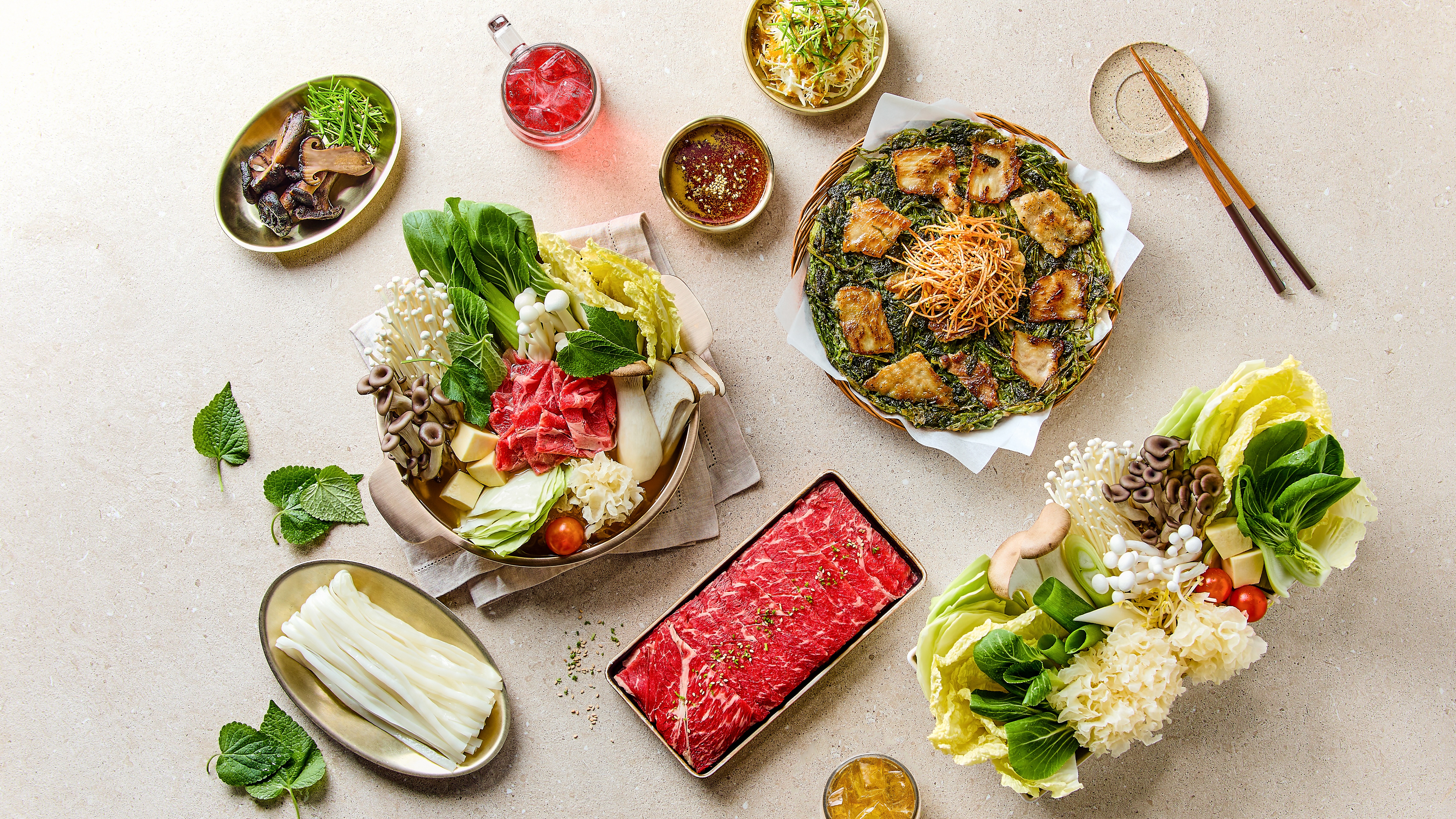 Mimiok Sinyongsan shabu-shabu with aromatic herbs