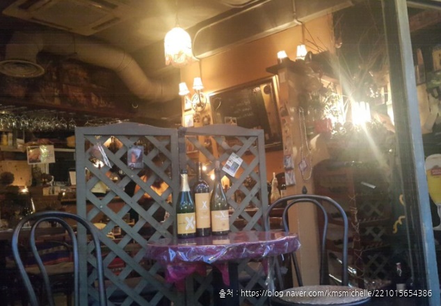 Monlit 狎鸥亭加州街酒吧及披萨