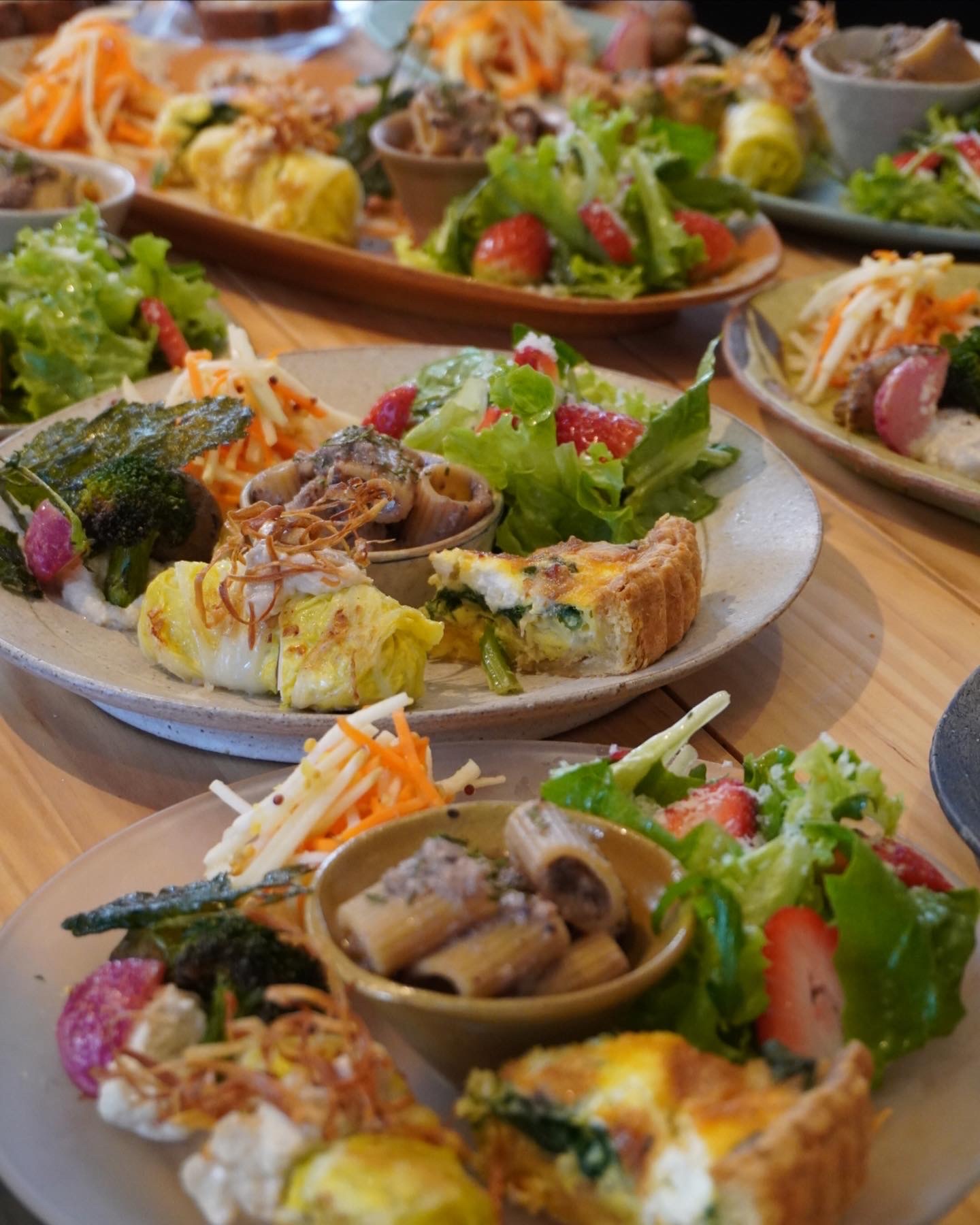 Jaeryoui Sanchaek seasonal vegetable course plating