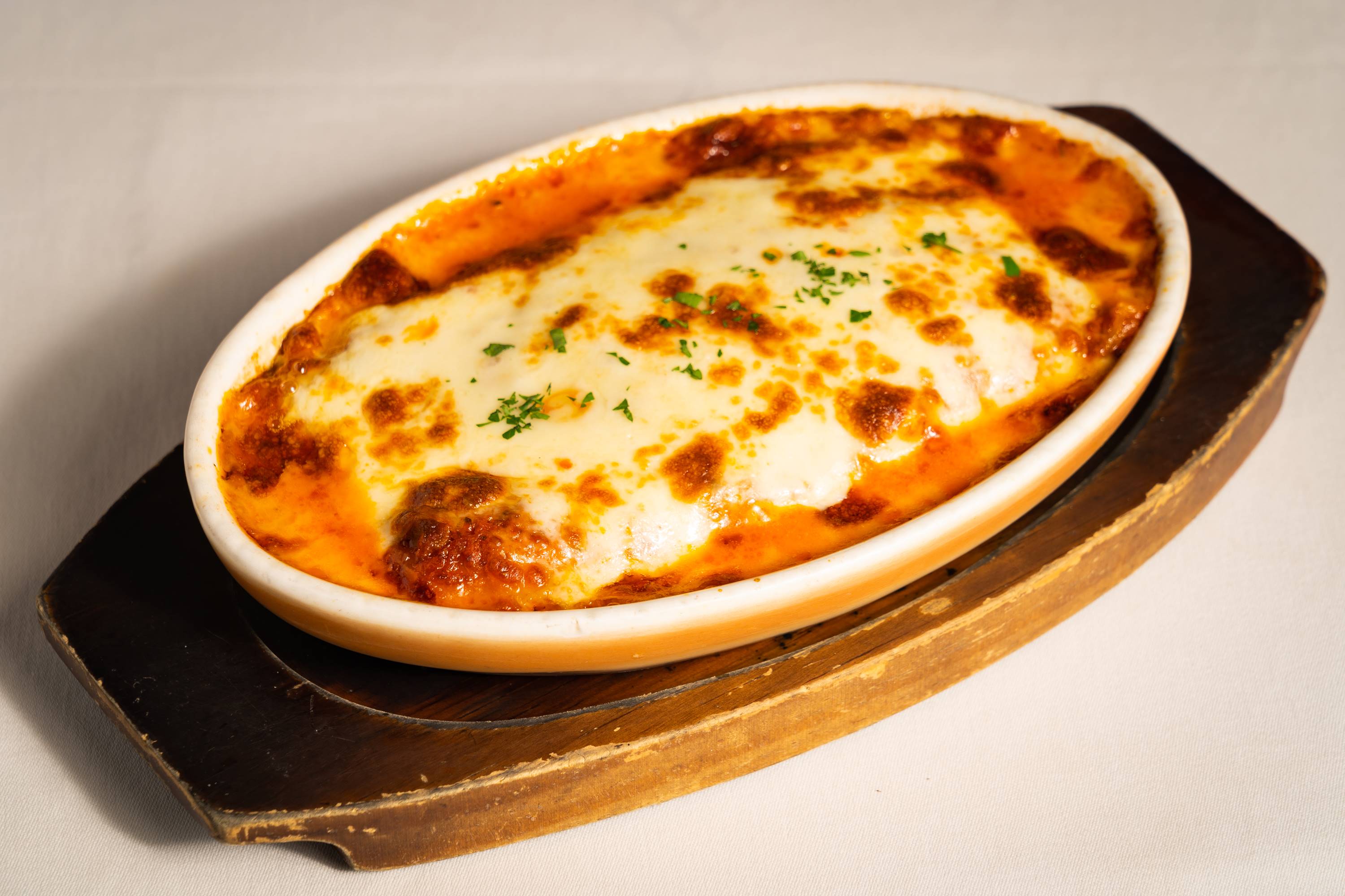 瑞來村溫馨義大利餐廳，披薩與千層麵料理