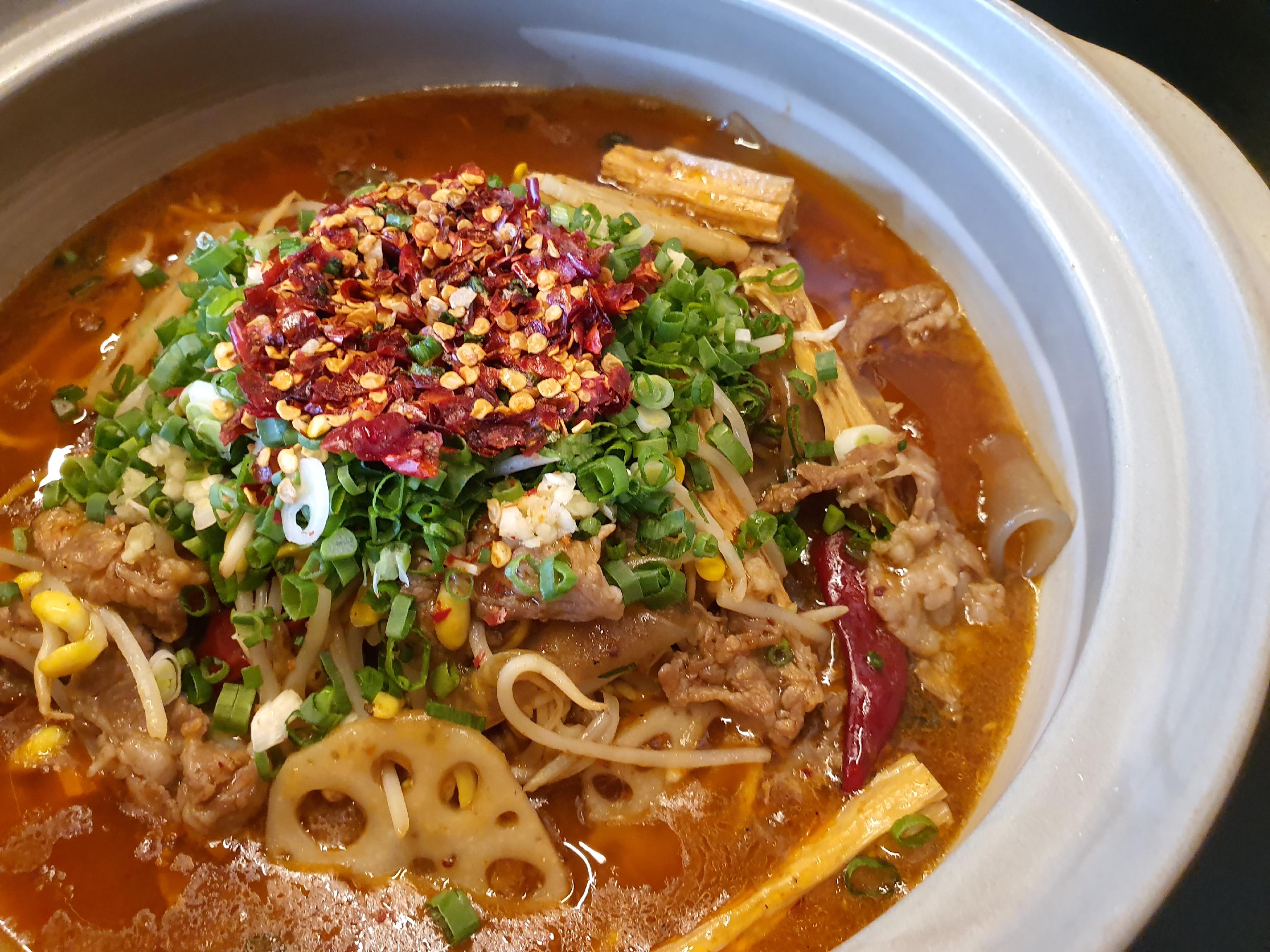 Dongbang Misik mala dishes and wok fire