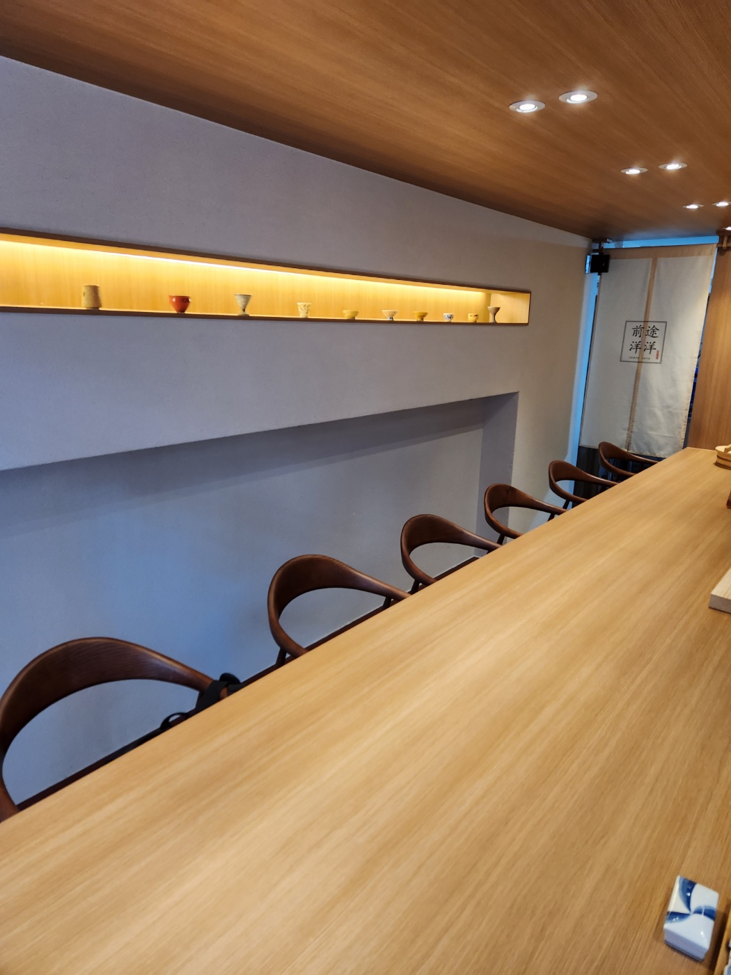 Zento Yoyo一厨团套餐用餐，专注装盘