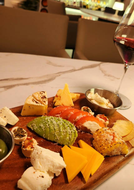 Afternoon’s spacious underground dining room near Kyung Hee University