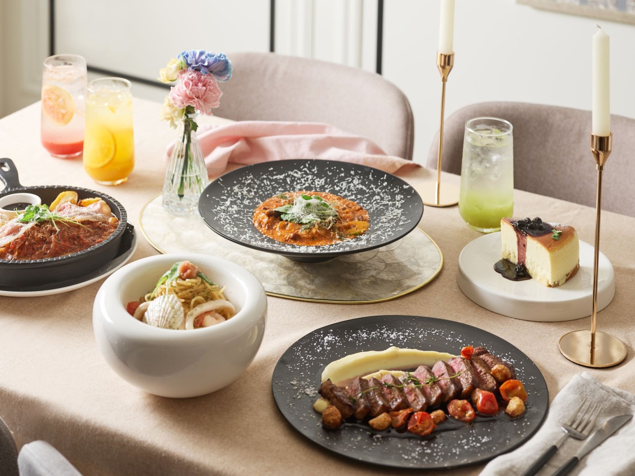 37.5 Signature時代廣場明亮早午餐桌