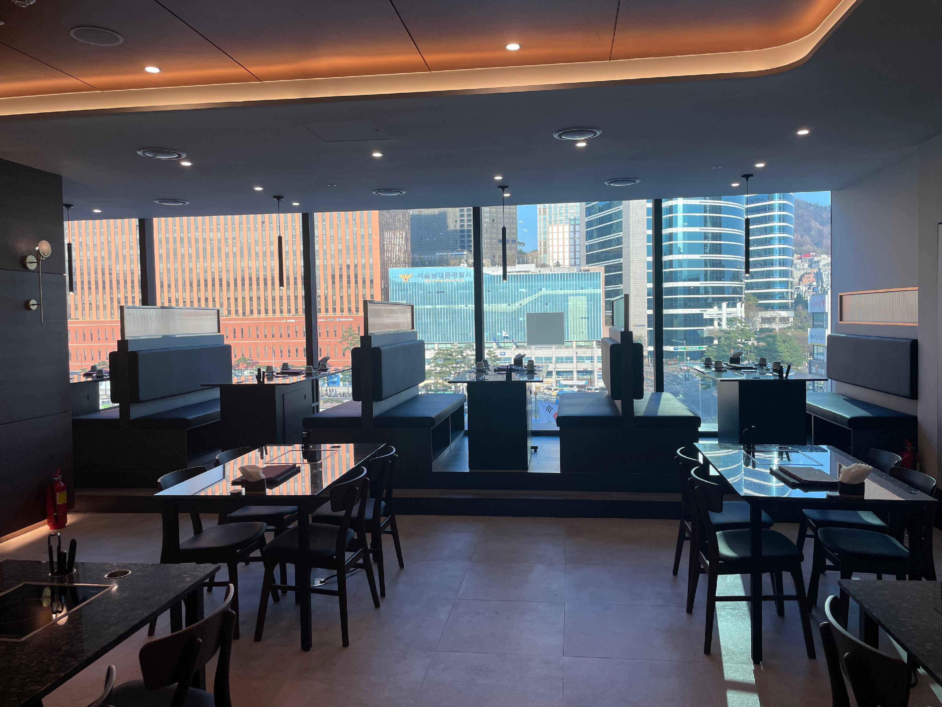 Hanwadam Seoul Station韩牛配红酒