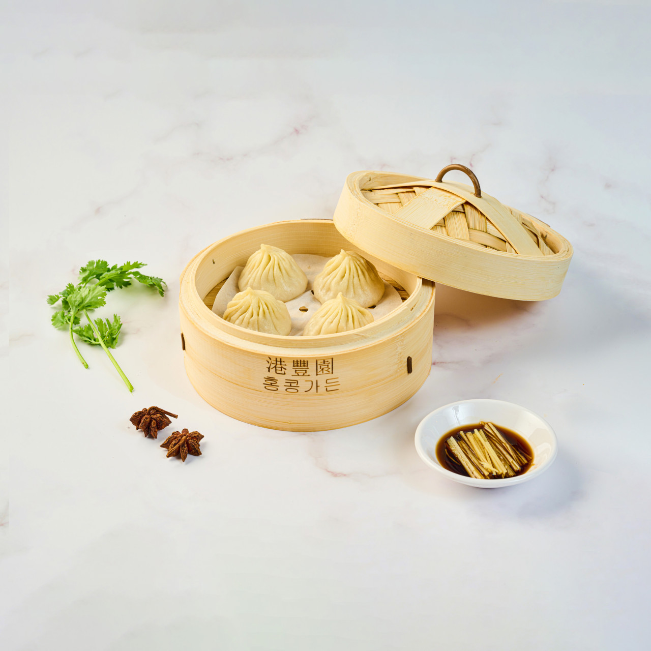 Hong Kong Garden bamboo steamers with handmade dim sum