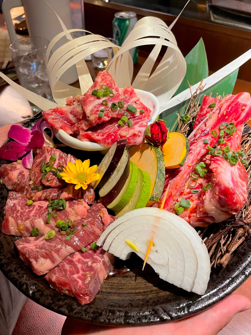 烈馬（リュウマ）の炭火焼と上質な肉、驛三