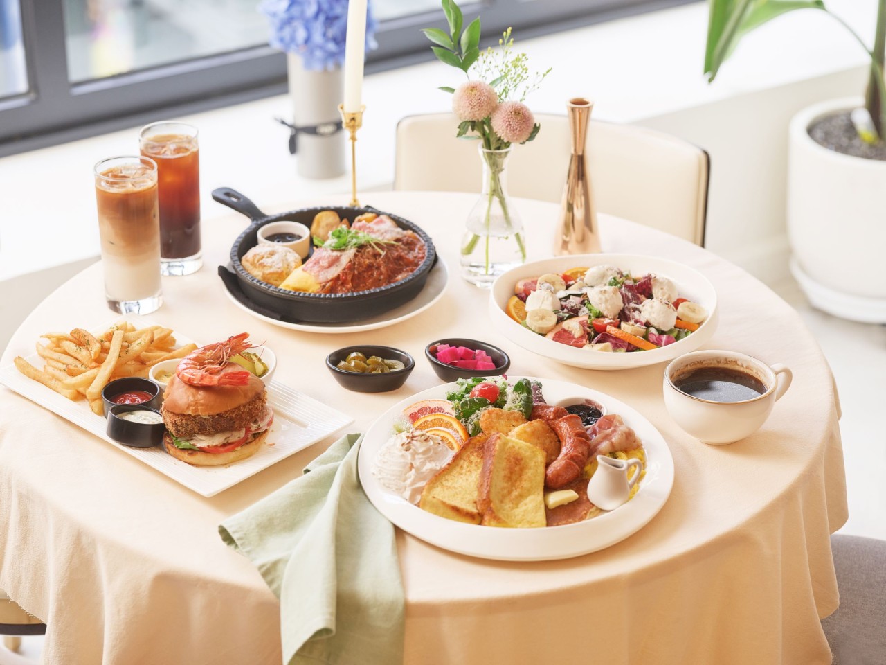 37.5 Myeongdong signature brunch table